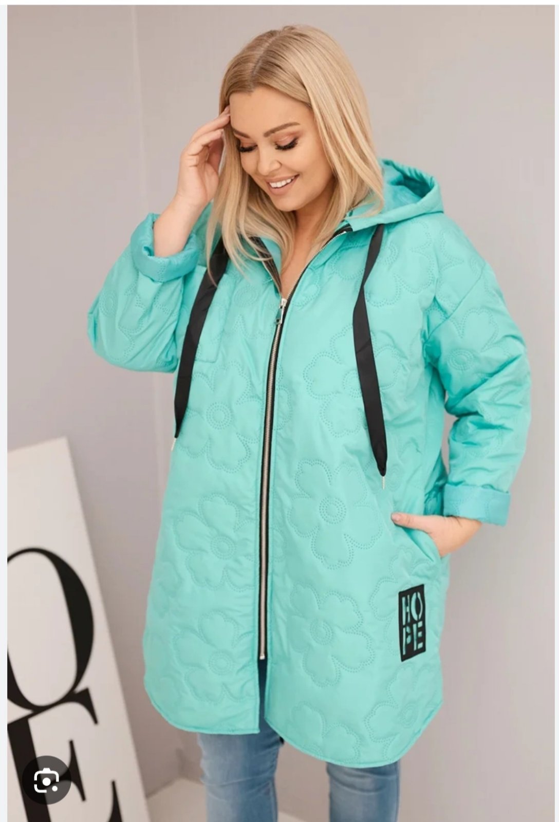 Модерно яке Цвети мента