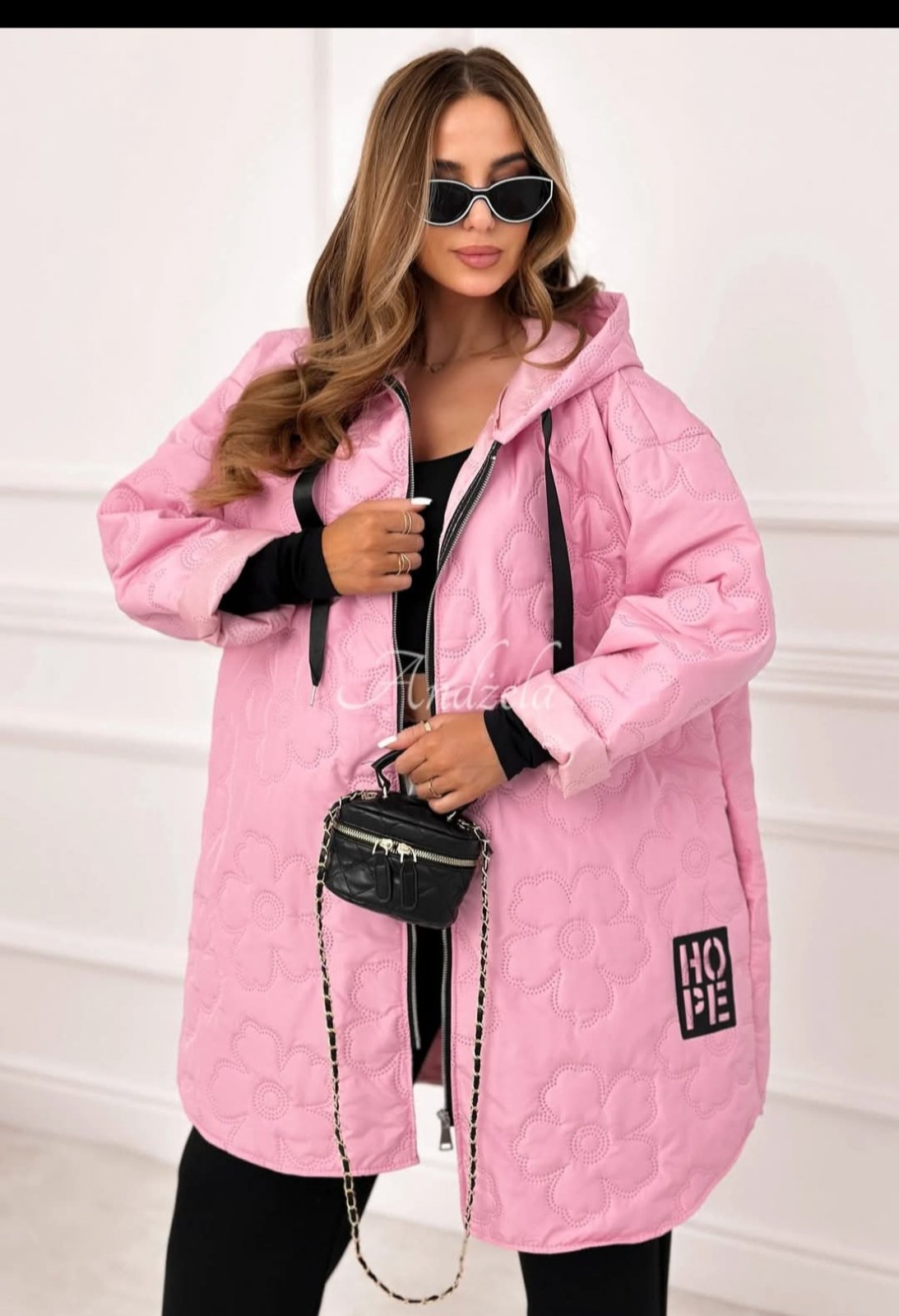 Модерно яке Цвети розово